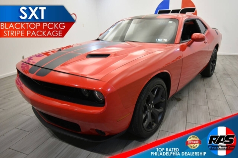 2020 Dodge Challenger SXT 2dr Coupe