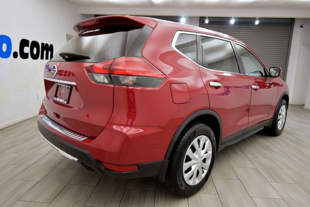 2017 Nissan Rogue S 4dr Crossover, Red, Mileage: 95,892 - photo 4