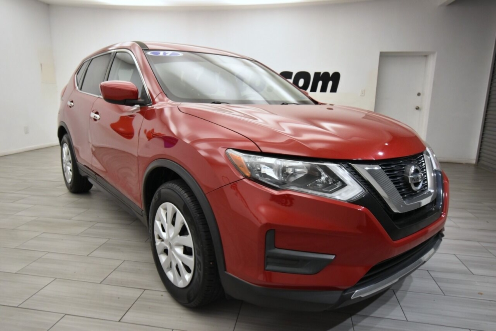 2017 Nissan Rogue S 4dr Crossover, Red, Mileage: 95,892 - photo 6