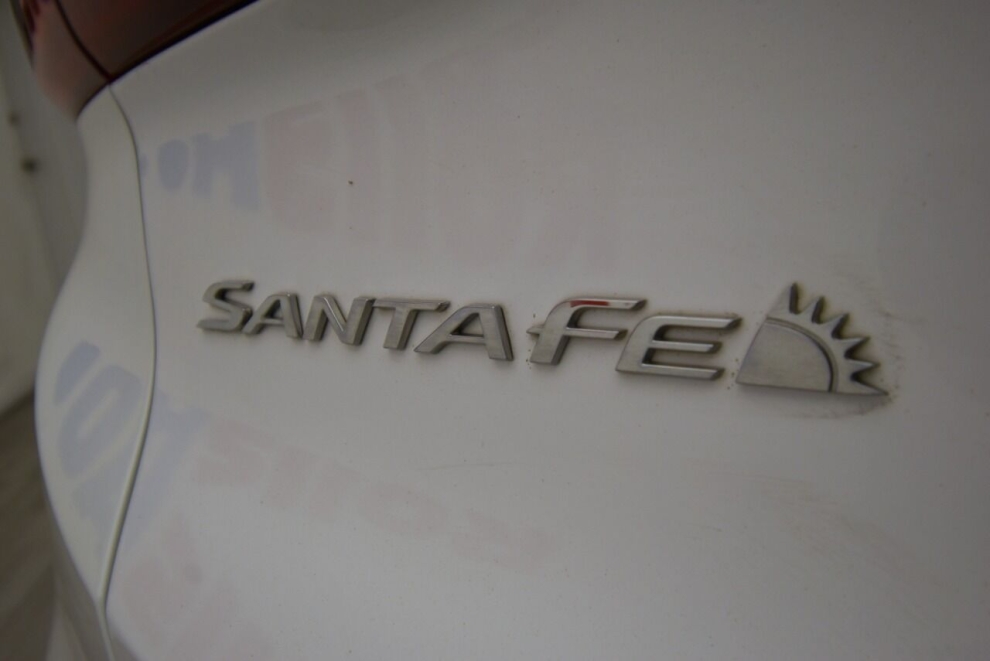 2019 Hyundai Santa Fe Limited 2.4L AWD 4dr Crossover, White, Mileage: 40,203 - photo 44
