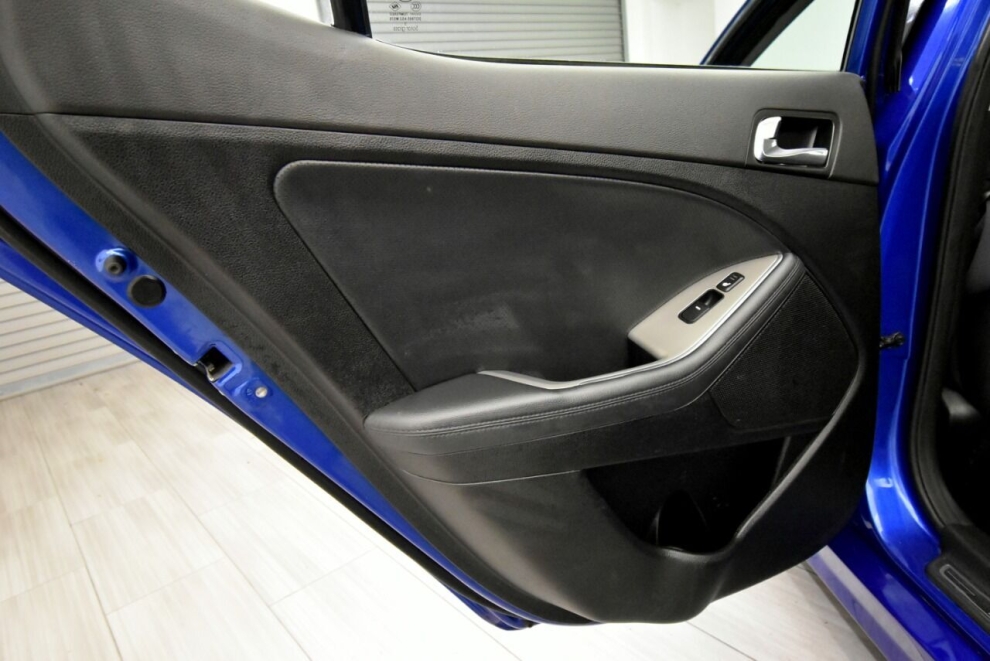 2014 Kia Optima SX Turbo 4dr Sedan, Blue, Mileage: 114,377 - photo 14