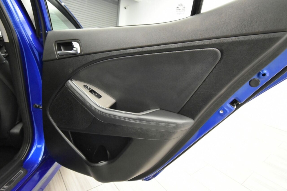 2014 Kia Optima SX Turbo 4dr Sedan, Blue, Mileage: 114,377 - photo 19