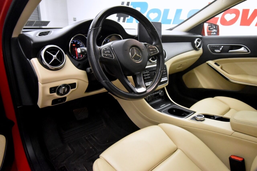 2020 Mercedes-Benz GLA GLA 250 4MATIC AWD 4dr SUV, Red, Mileage: 52,558 - photo 10