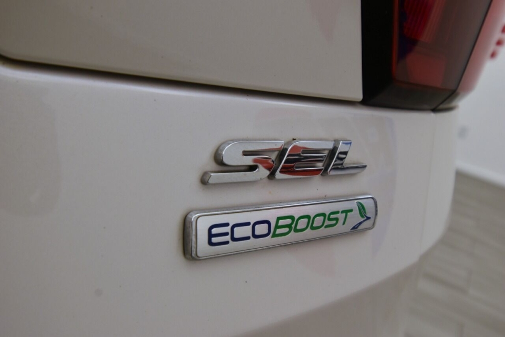 2019 Ford Escape SEL 4dr SUV, White, Mileage: 64,662 - photo 39