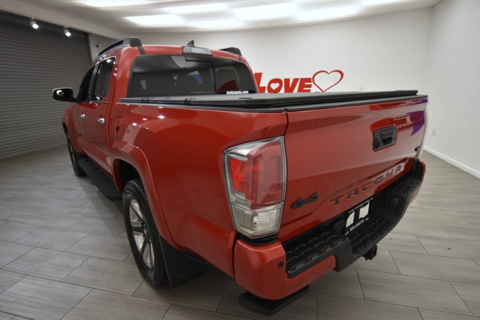 2019 Toyota Tacoma Limited 4x4 4dr Double Cab 5.0 ft SB, Red, Mileage: 105,686 - photo 2