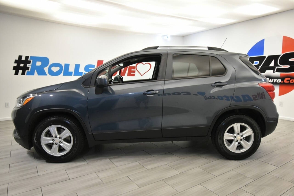 2021 Chevrolet Trax LT 4dr Crossover, Gray, Mileage: 90,444 - photo 1