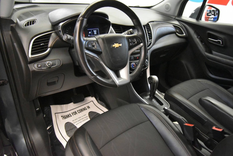 2021 Chevrolet Trax LT 4dr Crossover, Gray, Mileage: 90,444 - photo 10