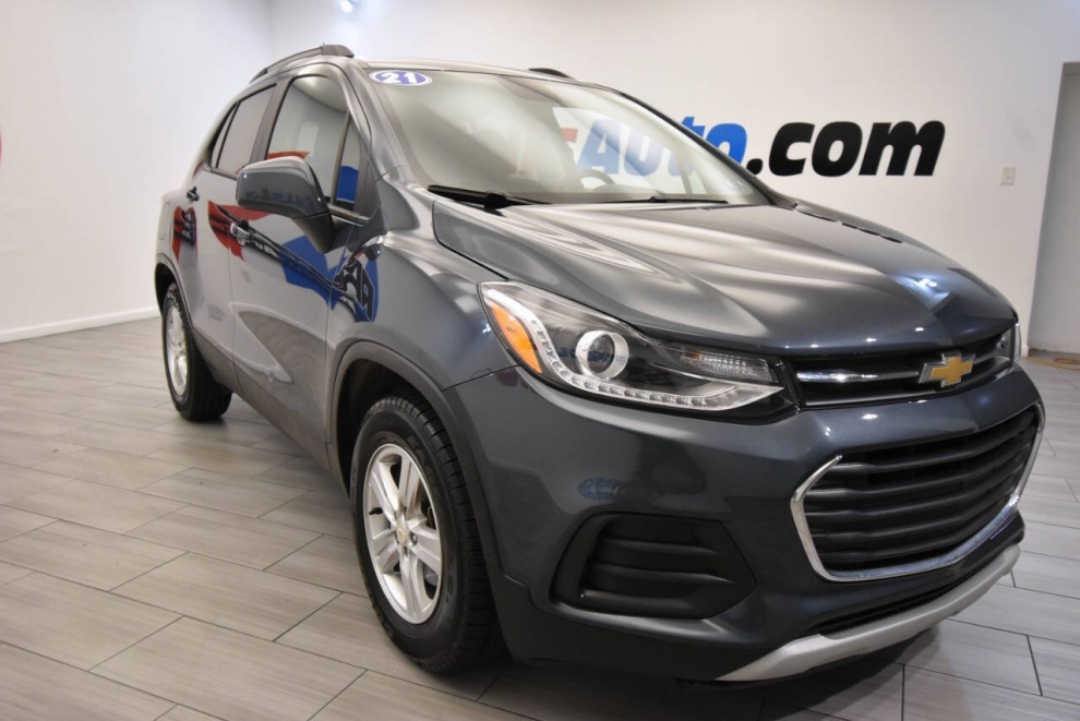 2021 Chevrolet Trax LT 4dr Crossover, Gray, Mileage: 90,444 - photo 6