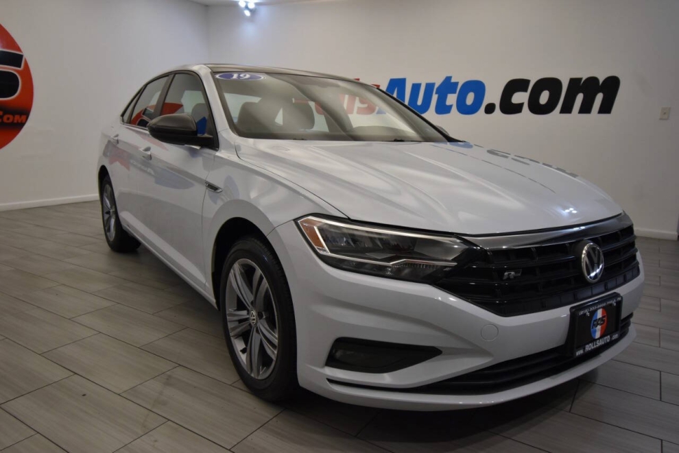 2019 Volkswagen Jetta R Line 4dr Sedan, White, Mileage: 51,135 - photo 6