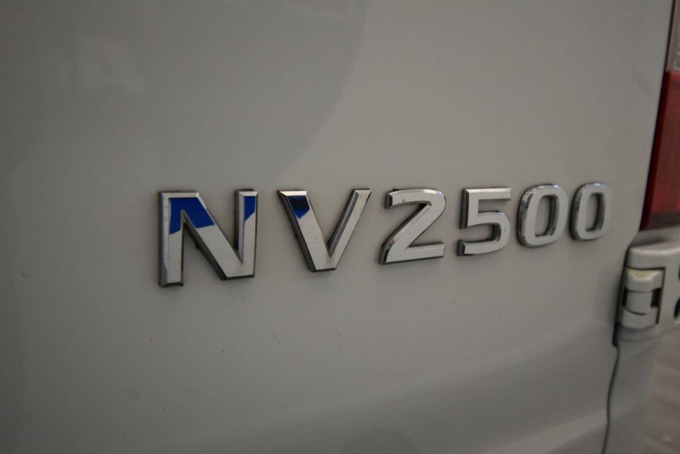 2020 Nissan NV 2500 HD SV 3dr Cargo Van (V6), White, Mileage: 69,592 - photo 33