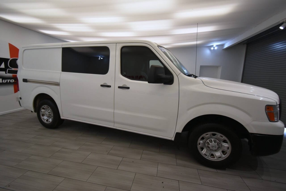 2020 Nissan NV 2500 HD SV 3dr Cargo Van (V6), White, Mileage: 69,592 - photo 5