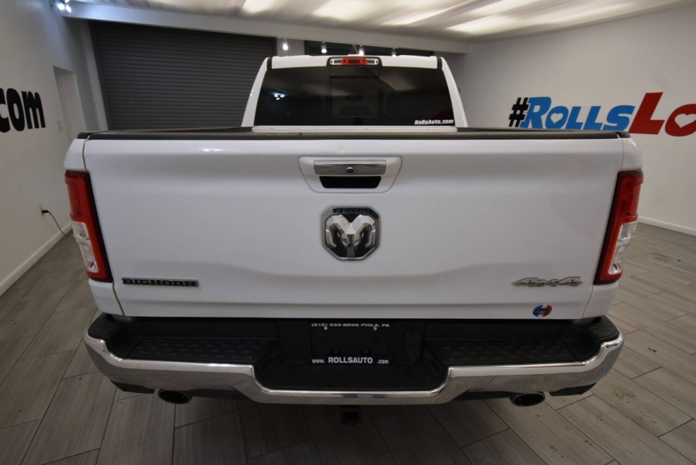 2019 RAM 1500 Big Horn 4x4 4dr Crew Cab 5.6 ft. SB Pickup, White, Mileage: 83,503 - photo 3