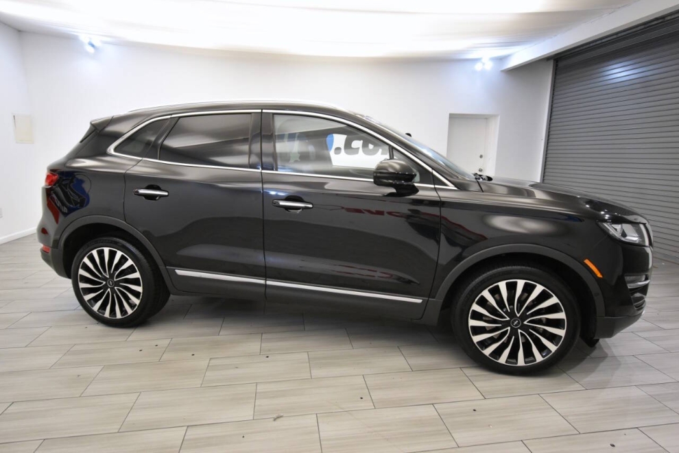 2019 Lincoln MKC Black Label AWD 4dr SUV, Black, Mileage: 50,559 - photo 5