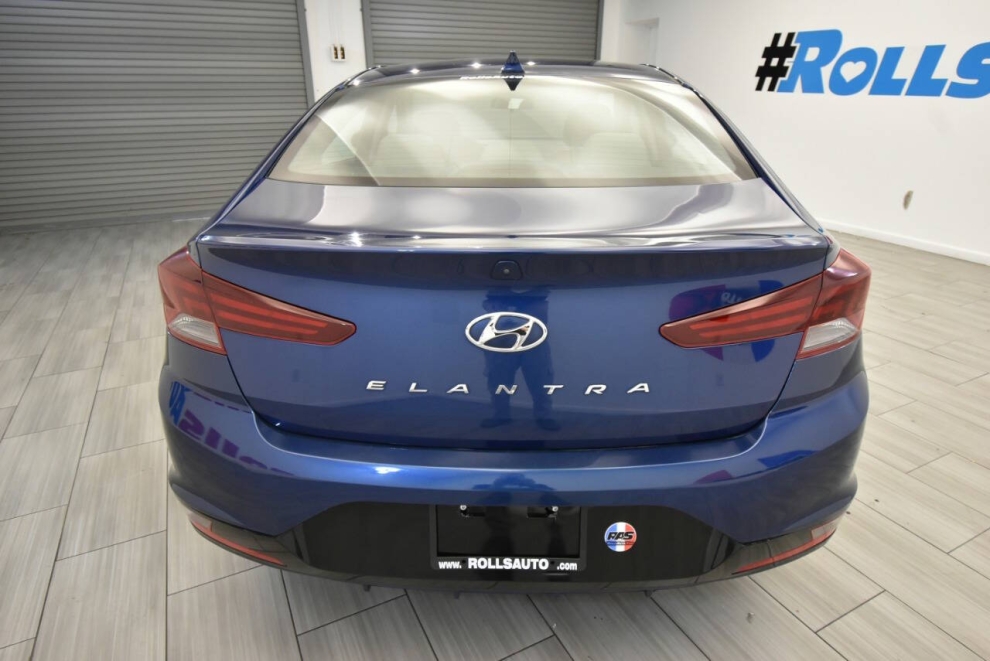 2019 Hyundai Elantra SEL 4dr Sedan, Blue, Mileage: 76,534 - photo 3