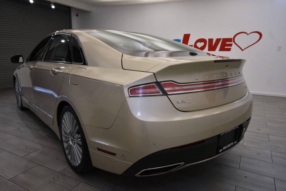 2017 Lincoln MKZ Hybrid Reserve 4dr Sedan, Gold, Mileage: 101,440 - photo 2