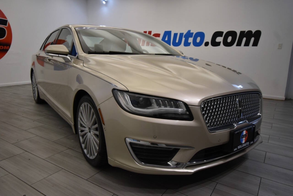 2017 Lincoln MKZ Hybrid Reserve 4dr Sedan, Gold, Mileage: 101,440 - photo 6