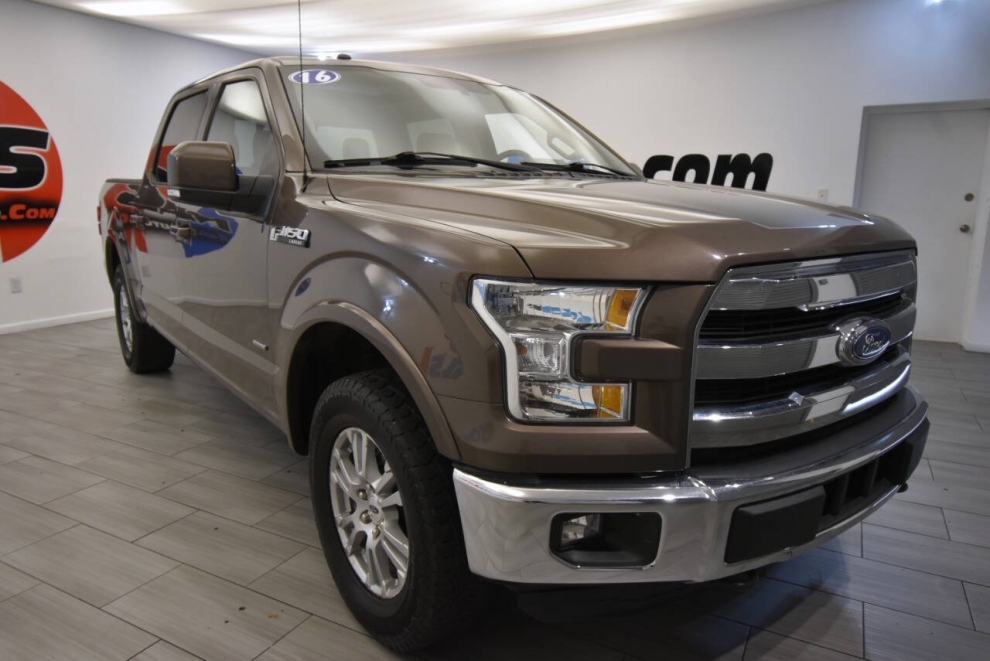 2016 Ford F-150 Lariat 4x4 4dr SuperCrew 5.5 ft. SB, Brown, Mileage: 111,795 - photo 6