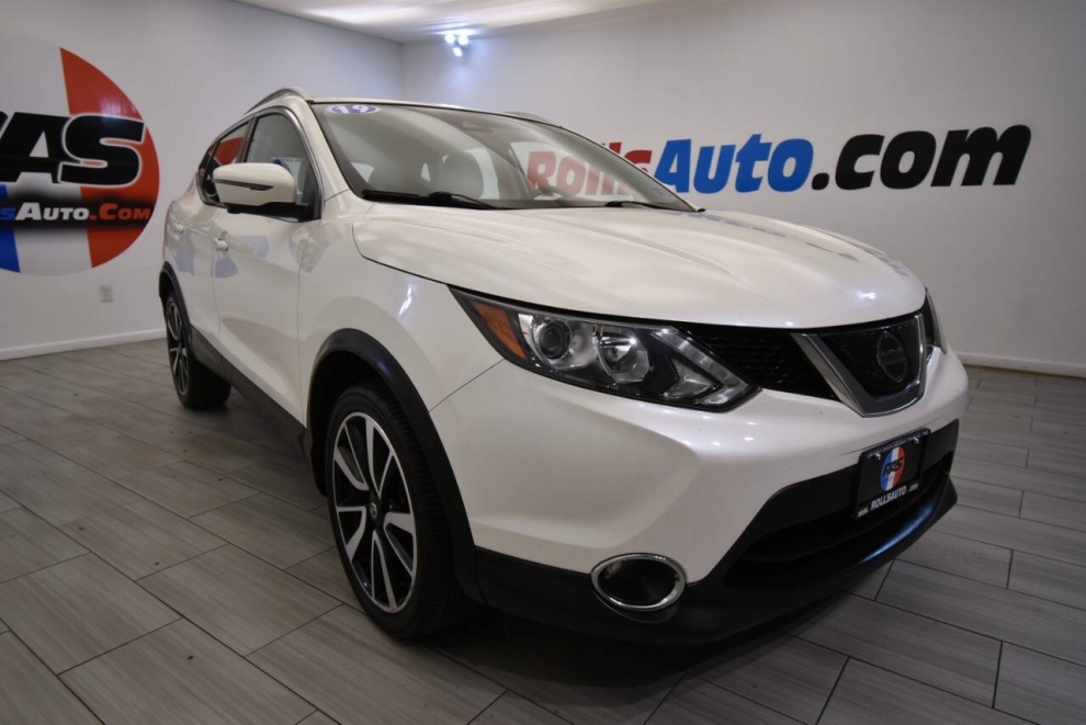 2019 Nissan Rogue Sport SL AWD 4dr Crossover, White, Mileage: 63,301 - photo 6