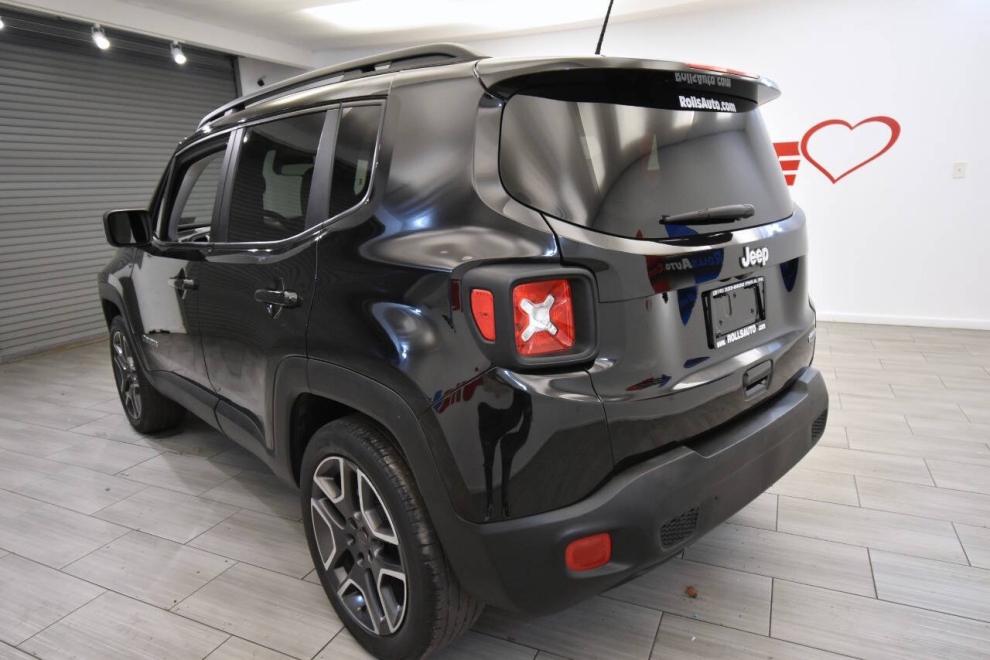 2021 Jeep Renegade Latitude 4x4 4dr SUV, Black, Mileage: 75,291 - photo 2