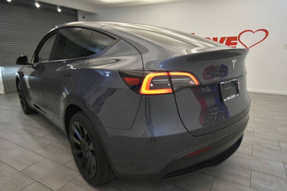 2023 Tesla Model Y Long Range AWD 4dr Crossover, Gray, Mileage: 35,115 - photo 2