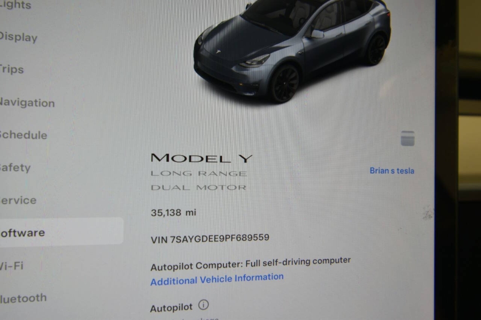 2023 Tesla Model Y Long Range AWD 4dr Crossover, Gray, Mileage: 35,115 - photo 26