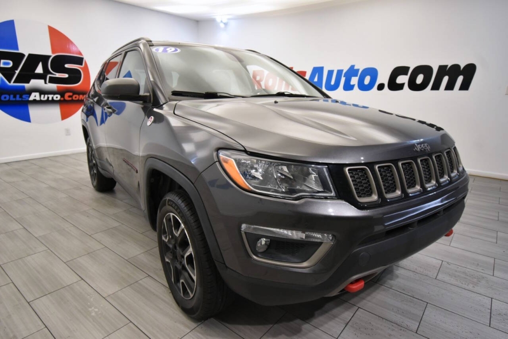 2019 Jeep Compass Trailhawk 4x4 4dr SUV, Gray, Mileage: 69,967 - photo 6