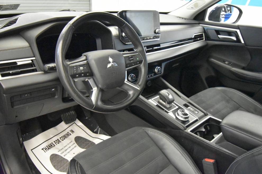 2022 Mitsubishi Outlander SE 4dr SUV, Blue, Mileage: 32,377 - photo 10