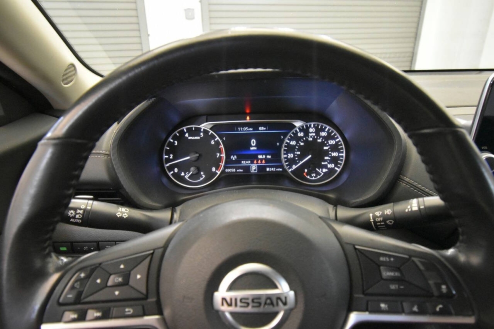 2021 Nissan Sentra SV 4dr Sedan, Gray, Mileage: 69,029 - photo 23