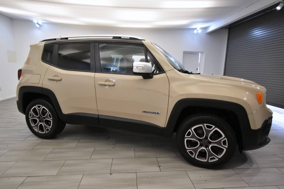 2015 Jeep Renegade Limited 4X4 4dr SUV, Tan, Mileage: 88,100 - photo 5