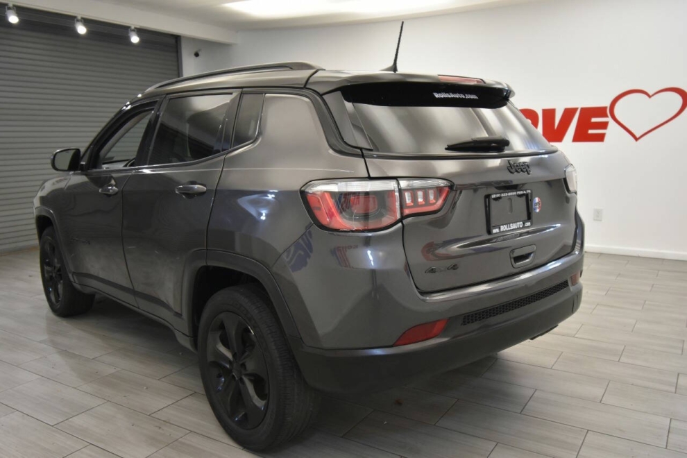 2018 Jeep Compass Altitude 4x4 4dr SUV, Gray, Mileage: 64,133 - photo 2