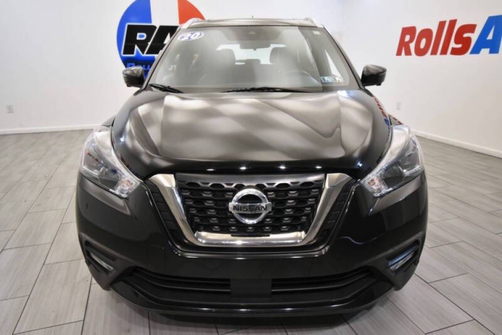 2020 Nissan Kicks SR 4dr Crossover, Black, Mileage: 76,747 - photo 7