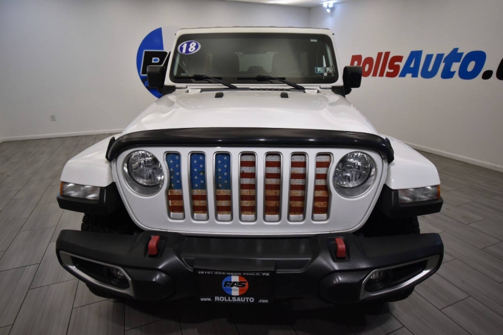 2018 Jeep Wrangler Unlimited Sahara 4x4 4dr SUV (midyear release), White, Mileage: 97,460 - photo 7