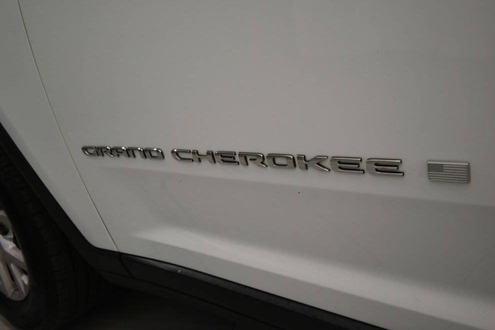 2022 Jeep Grand Cherokee Limited 4x4 4dr SUV (midyear release), White, Mileage: 62,675 - photo 40