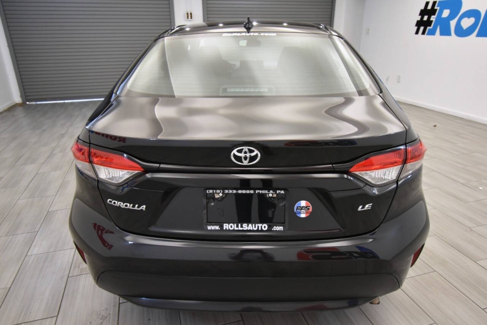 2021 Toyota Corolla LE 4dr Sedan, Black, Mileage: 102,285 - photo 3