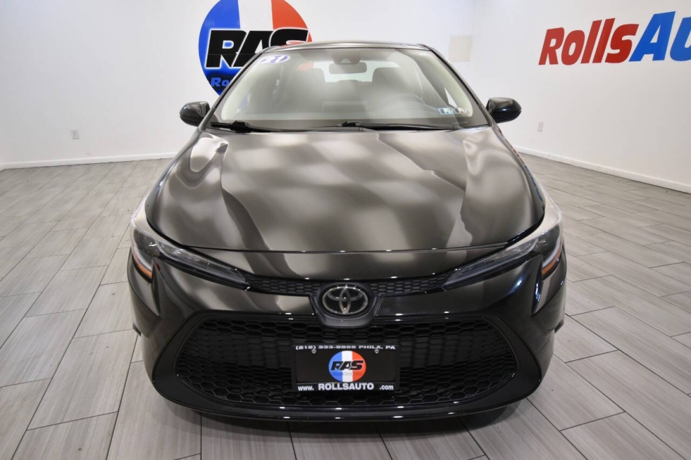 2021 Toyota Corolla LE 4dr Sedan, Black, Mileage: 102,285 - photo 7