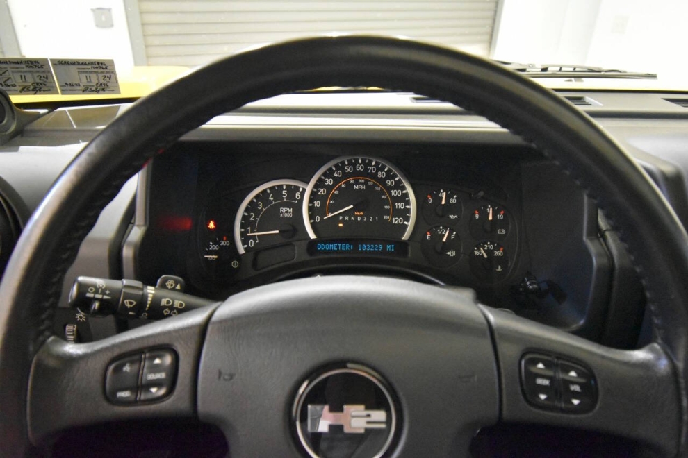 2006 HUMMER H2 Base 4dr SUV 4WD, Yellow, Mileage: 103,228 - photo 28