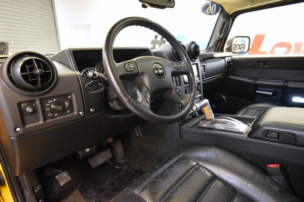 2006 HUMMER H2 Base 4dr SUV 4WD, Yellow, Mileage: 103,228 - photo 9