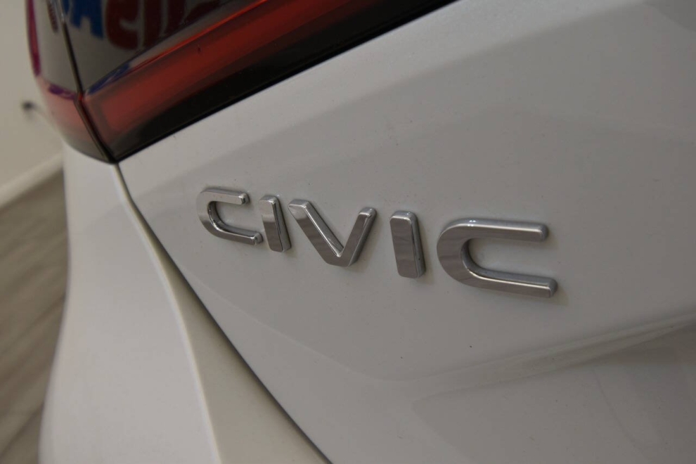 2023 Honda Civic Sport Touring 4dr Hatchback CVT, White, Mileage: 6,340 - photo 40