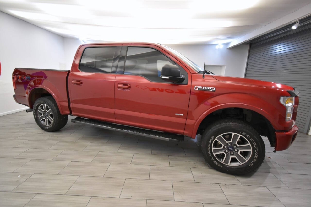 2017 Ford F-150 XLT 4x4 4dr SuperCrew 5.5 ft. SB, Red, Mileage: 105,098 - photo 5