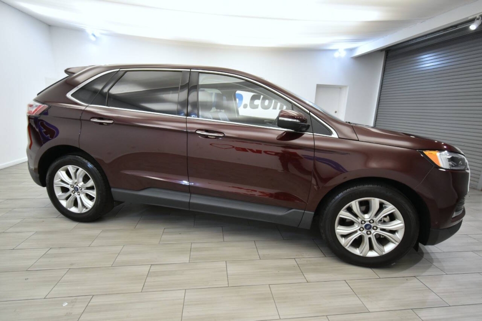 2020 Ford Edge Titanium 4dr Crossover, Red, Mileage: 88,888 - photo 5