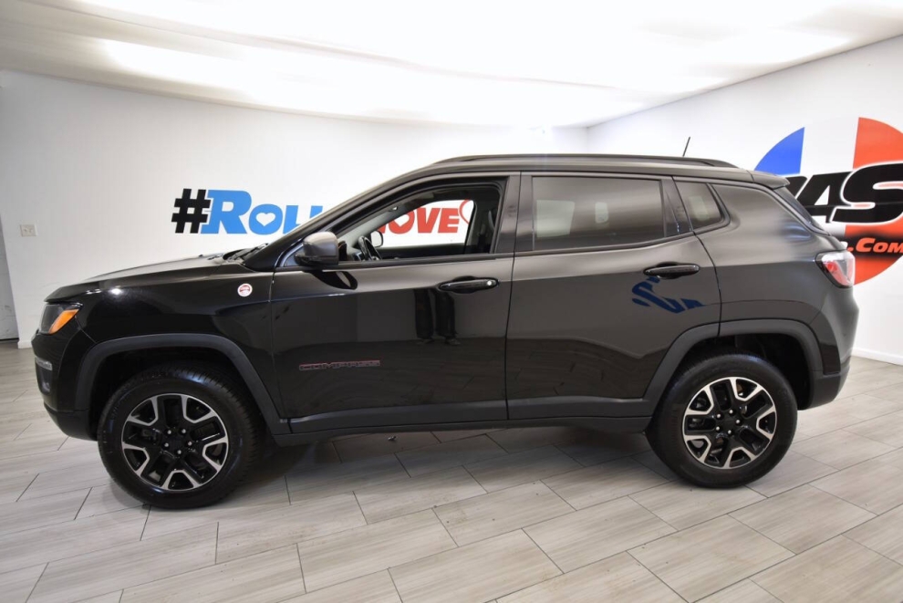 2019 Jeep Compass Trailhawk 4x4 4dr SUV, Black, Mileage: 75,167 - photo 1