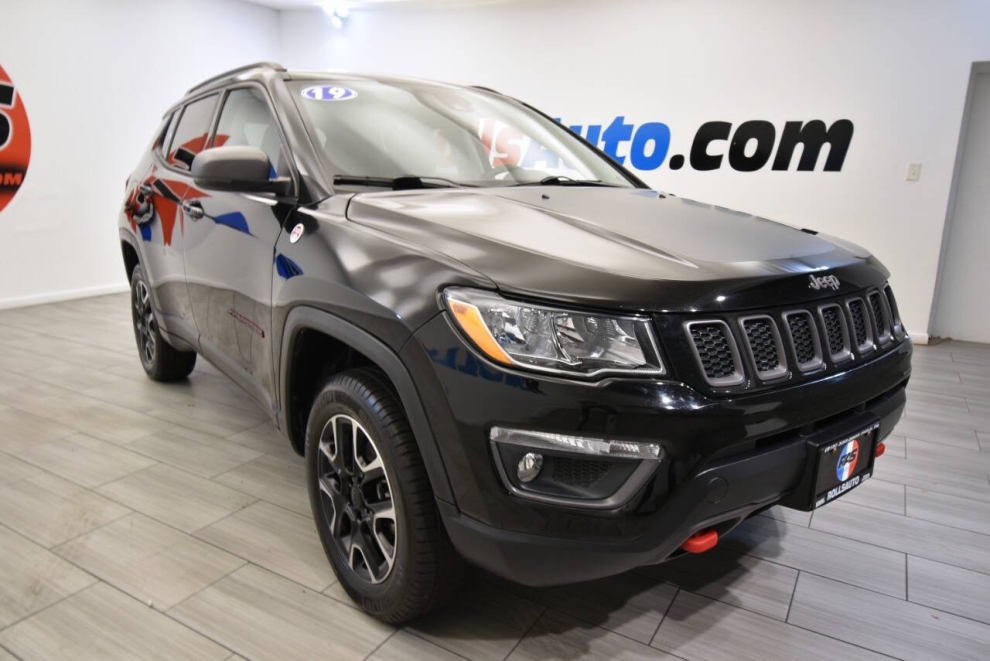 2019 Jeep Compass Trailhawk 4x4 4dr SUV, Black, Mileage: 75,167 - photo 6