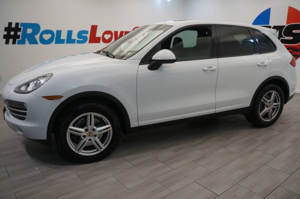 2014 Porsche Cayenne Platinum AWD 4dr SUV, White, Mileage: 87,214 - photo 1