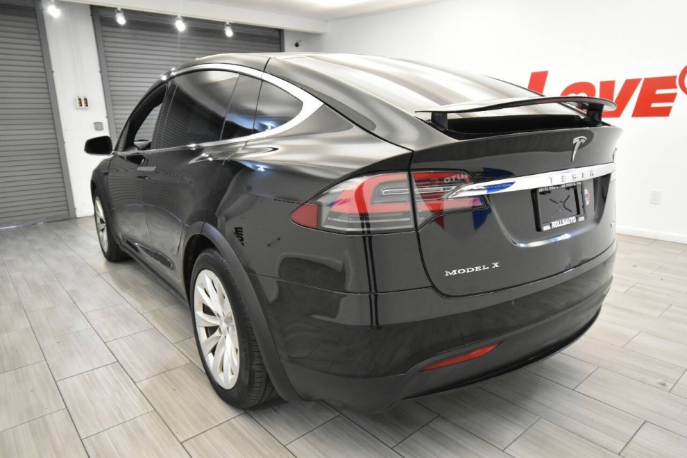 2018 Tesla Model X 100D AWD 4dr SUV, Black, Mileage: 96,905 - photo 2