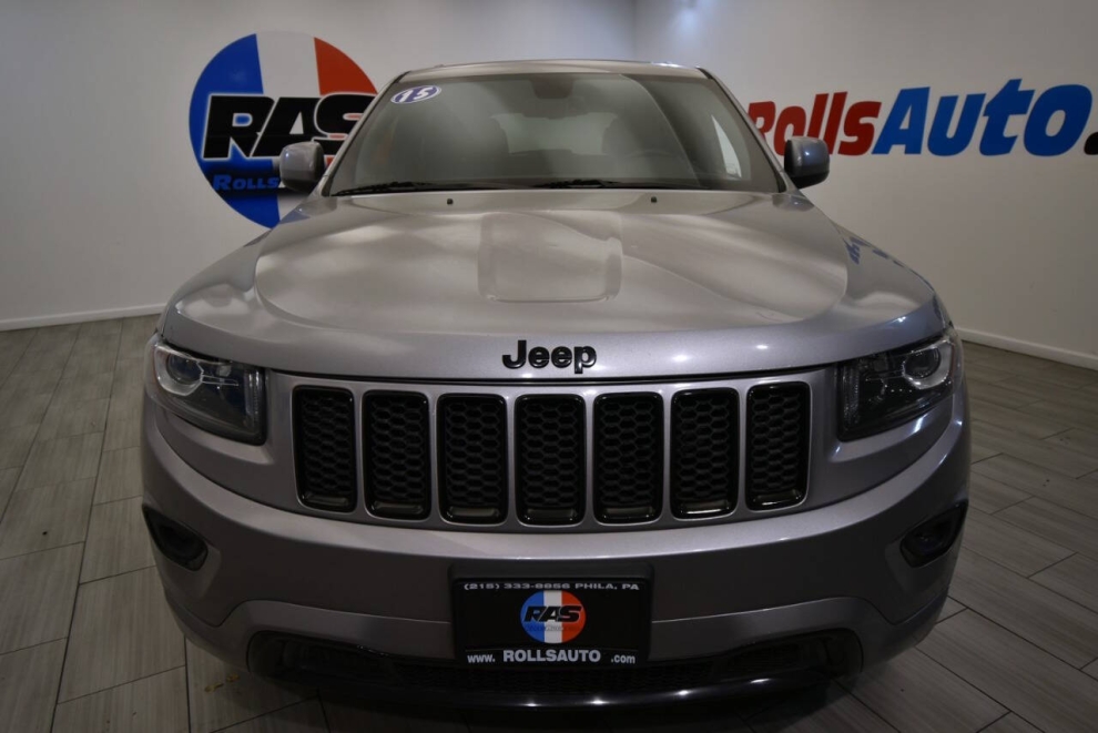 2015 Jeep Grand Cherokee Altitude 4x4 4dr SUV, Silver, Mileage: 164,560 - photo 7