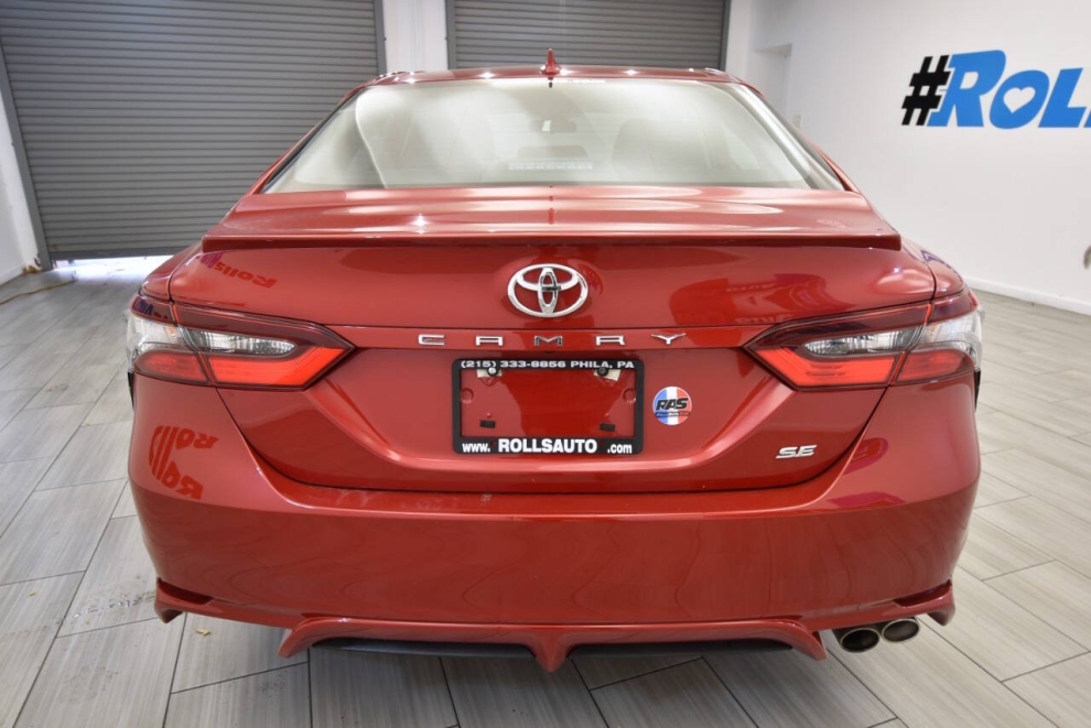 2021 Toyota Camry SE 4dr Sedan, Red, Mileage: 91,143 - photo 3