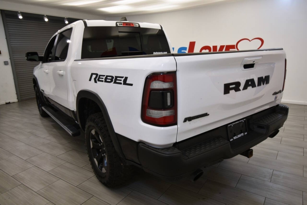 2021 RAM 1500 Rebel 4x4 4dr Crew Cab 5.6 ft. SB Pickup, White, Mileage: 73,770 - photo 2