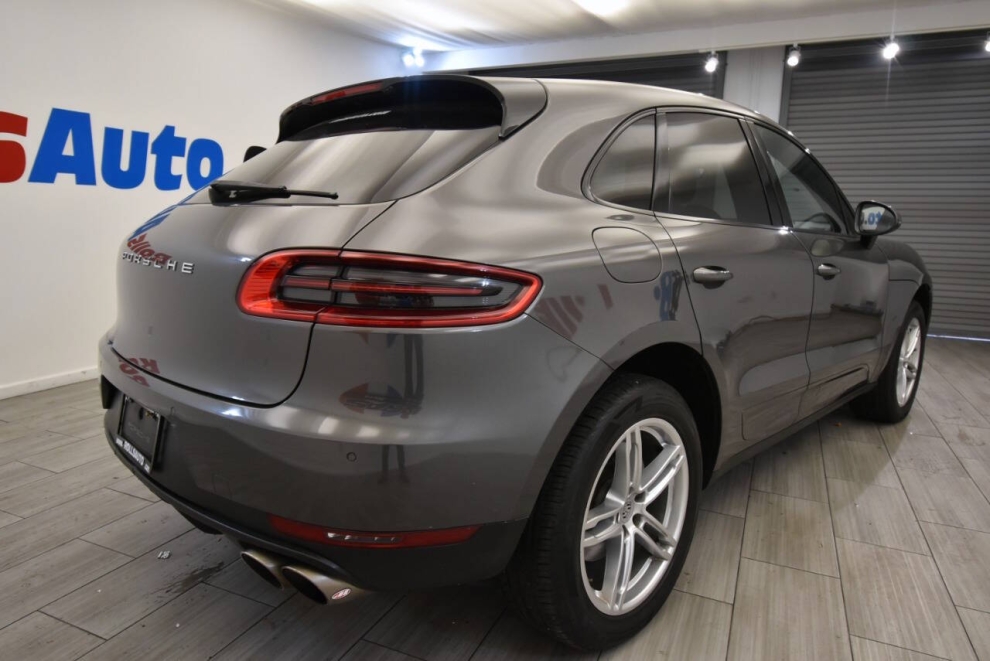 2015 Porsche Macan S AWD 4dr SUV, Gray, Mileage: 110,177 - photo 3