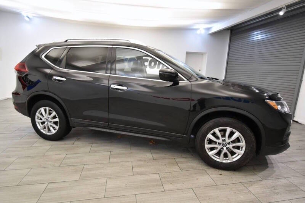 2019 Nissan Rogue SV AWD 4dr Crossover, Black, Mileage: 89,796 - photo 5