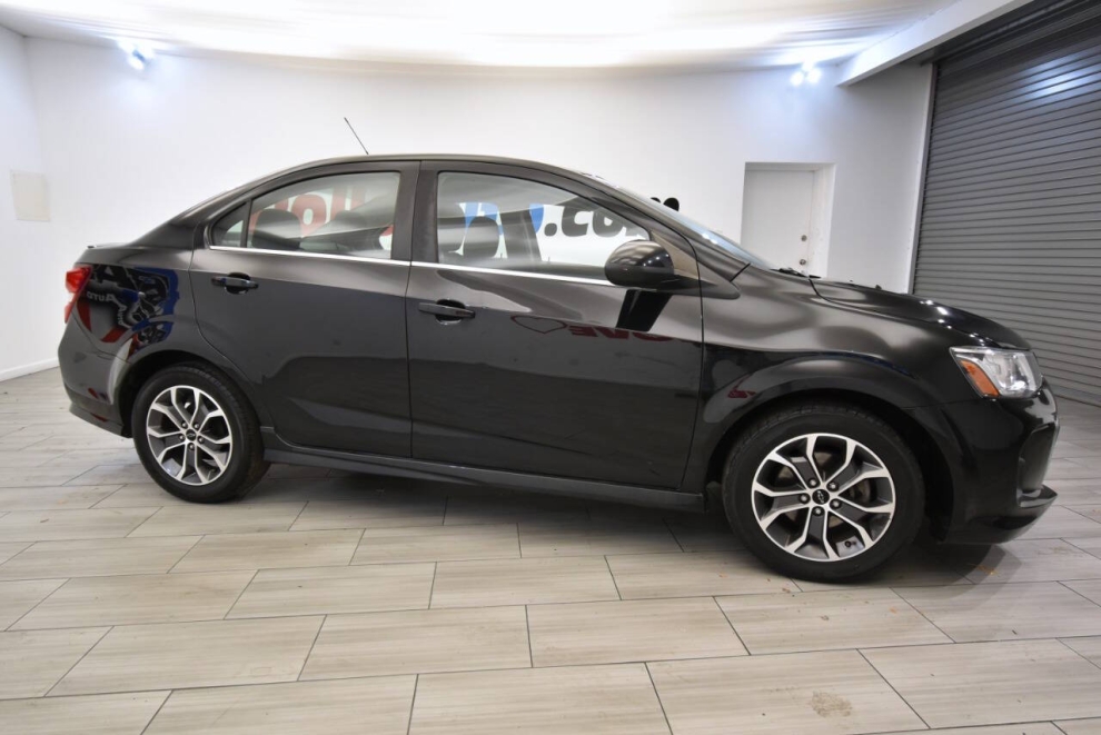 2019 Chevrolet Sonic LT Auto 4dr Sedan, Black, Mileage: 77,842 - photo 5